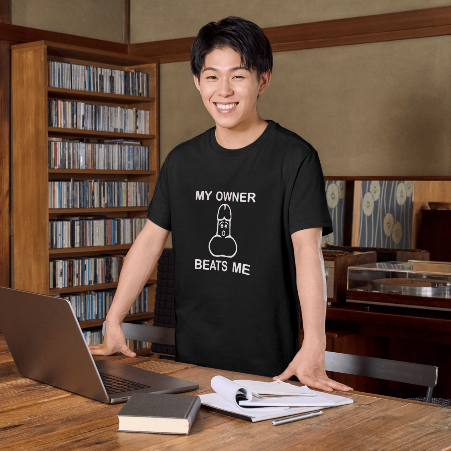 MY OWNER BEATS ME - Unisex